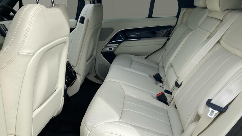Land Rover Range Rover 3.0 P460e Edition 4dr Auto Estate